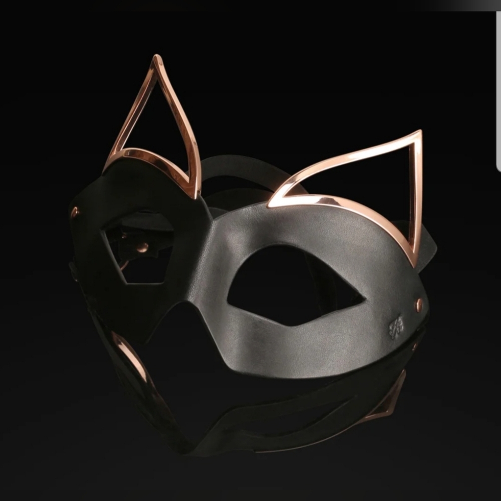 Honey Birdette Leather Fox Mask - Rose Gold RARE!!💥